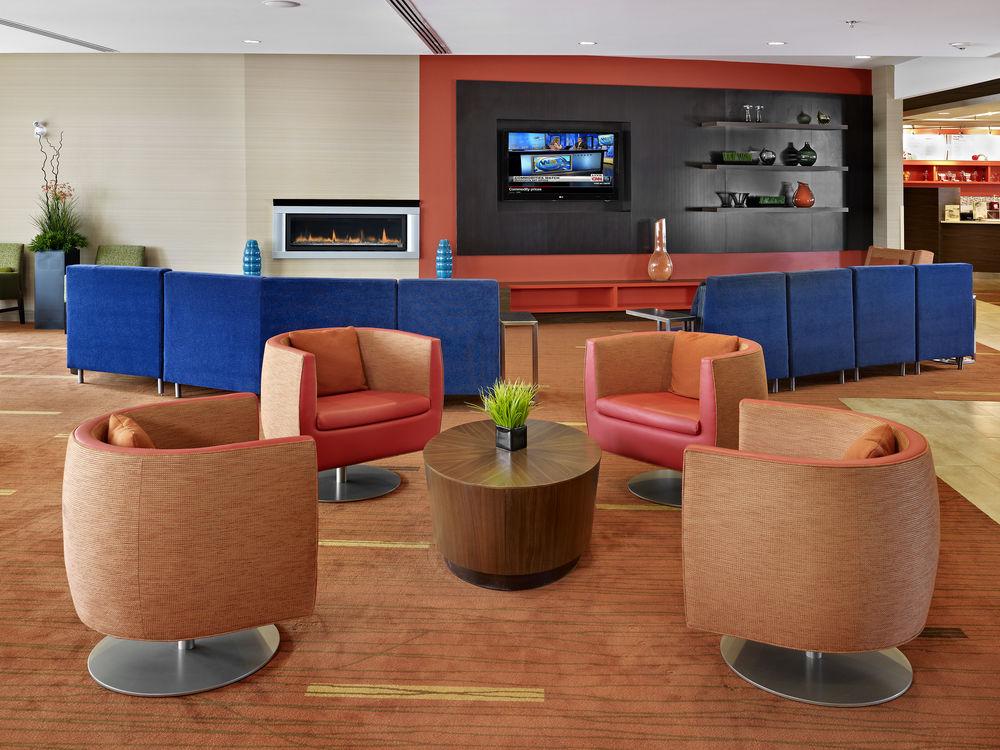 Courtyard By Marriott Edmonton West Hotel Eksteriør billede