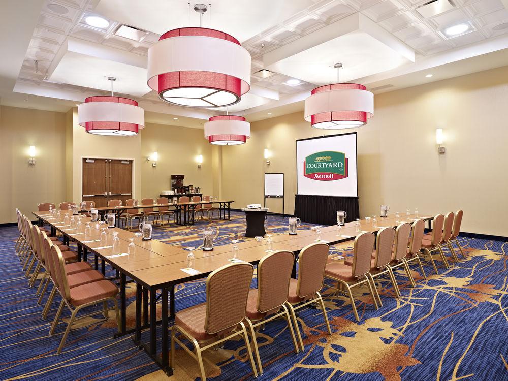 Courtyard By Marriott Edmonton West Hotel Eksteriør billede