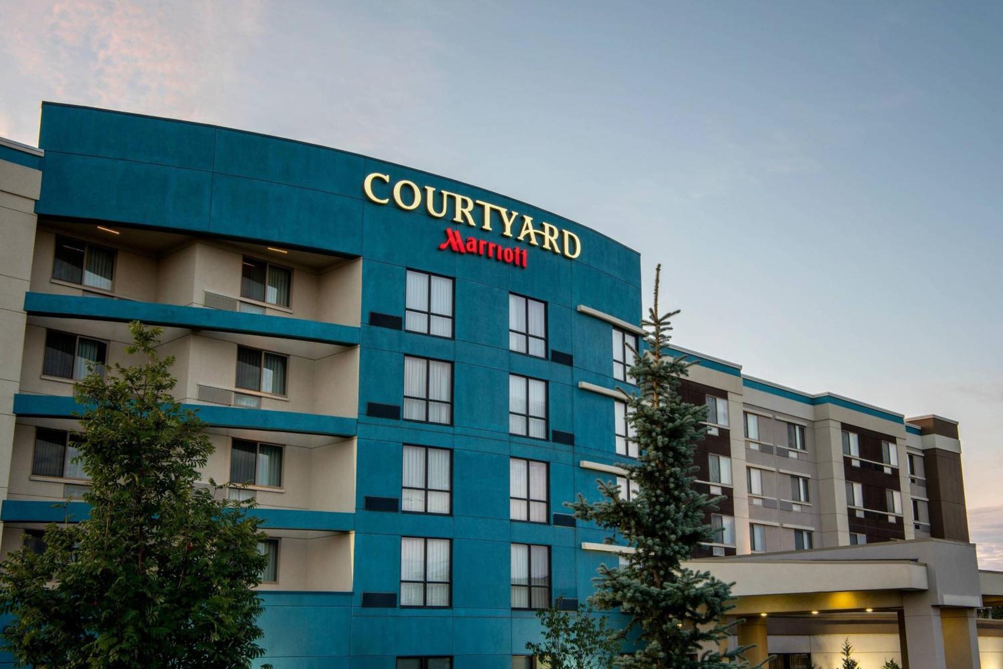 Courtyard By Marriott Edmonton West Hotel Eksteriør billede